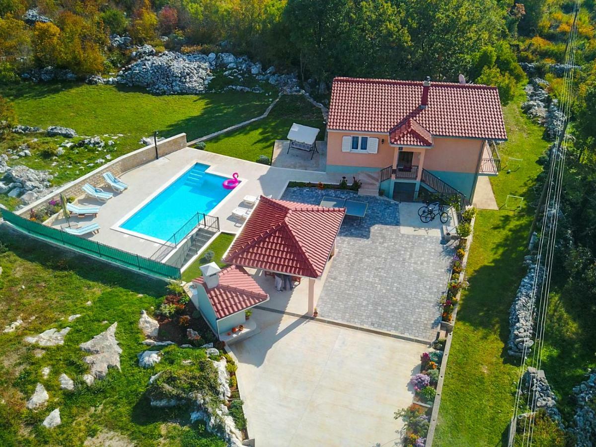 Villa Katja Omis Exterior photo